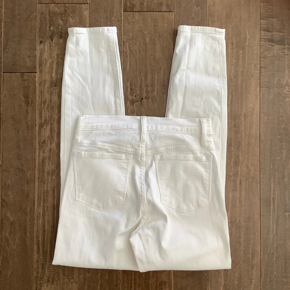 J. Crew White Skinny Jeans Classic Minimalist Design, 26